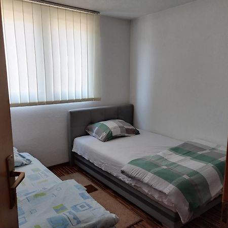 Apartman Leki SJJ Esterno foto