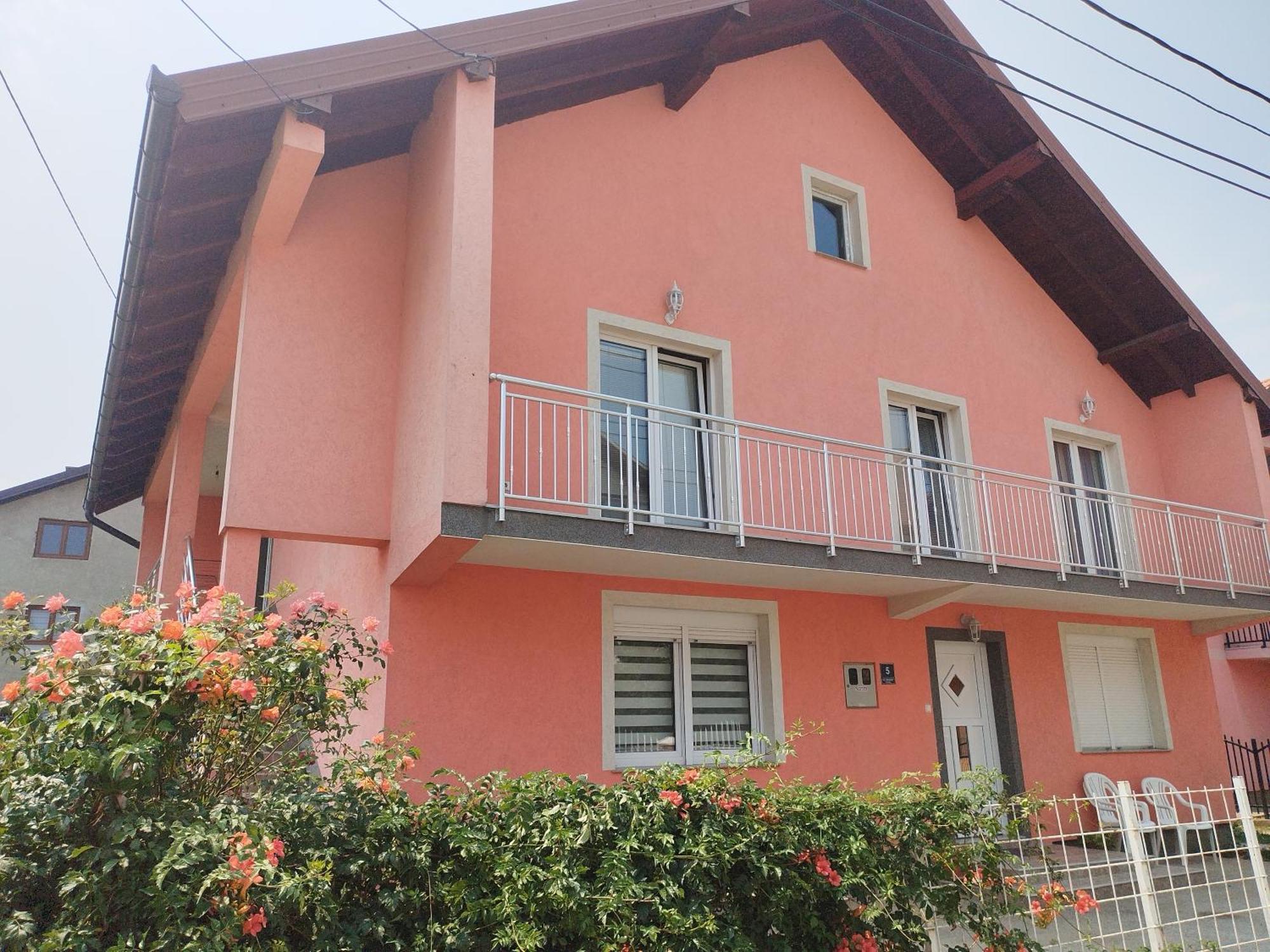 Apartman Leki SJJ Esterno foto